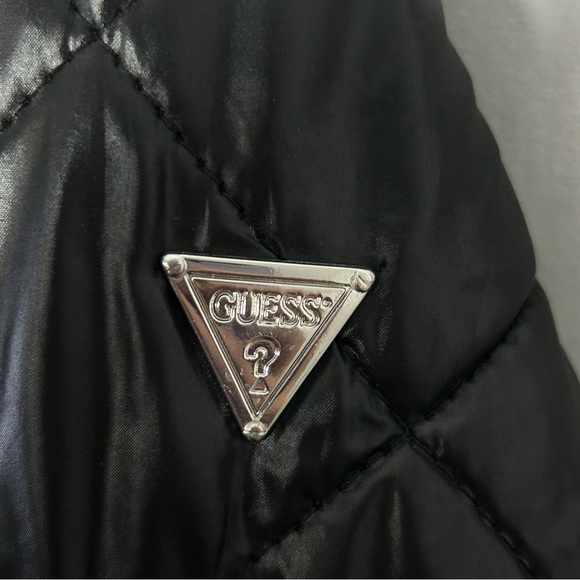 Guess Black Water Resistant Faux Fur Hood Quilted Puffer Moto Fitted Coat Size S - Picture 14 of 16